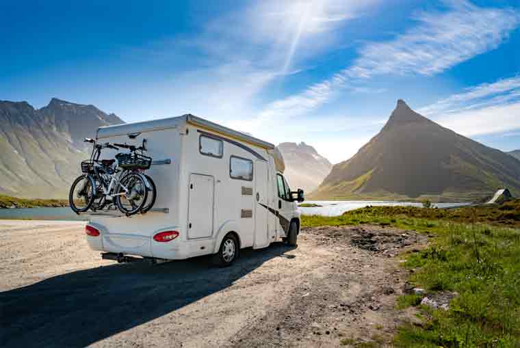 Some of the Important Things to Know When you Want to Live in an RV
