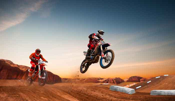 Know about Supercross Vs. Motocross Sports